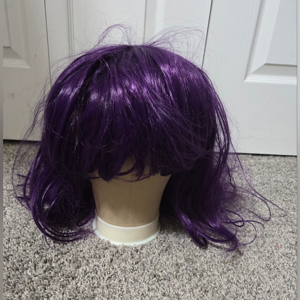 Vibrent Purple Women's Wig, New Without Tags, Adjustable Strap Inside